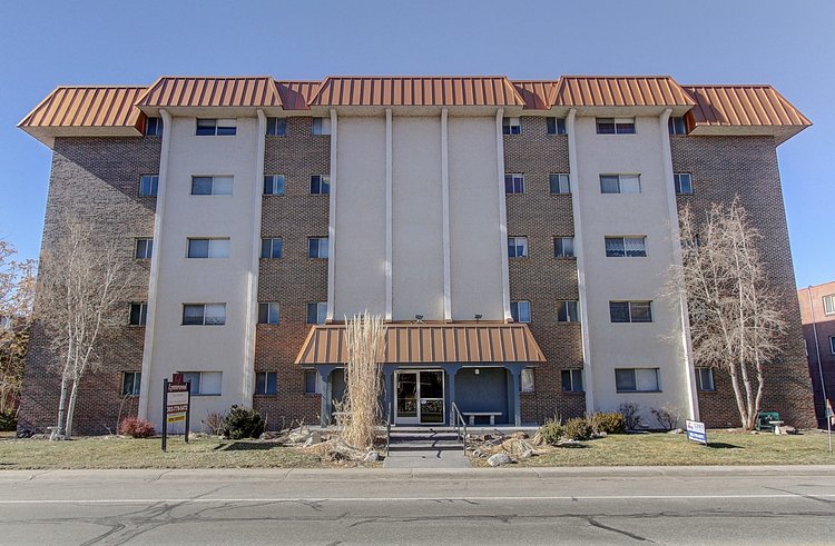 Lynnewood Building Front Lynnewood Building Front